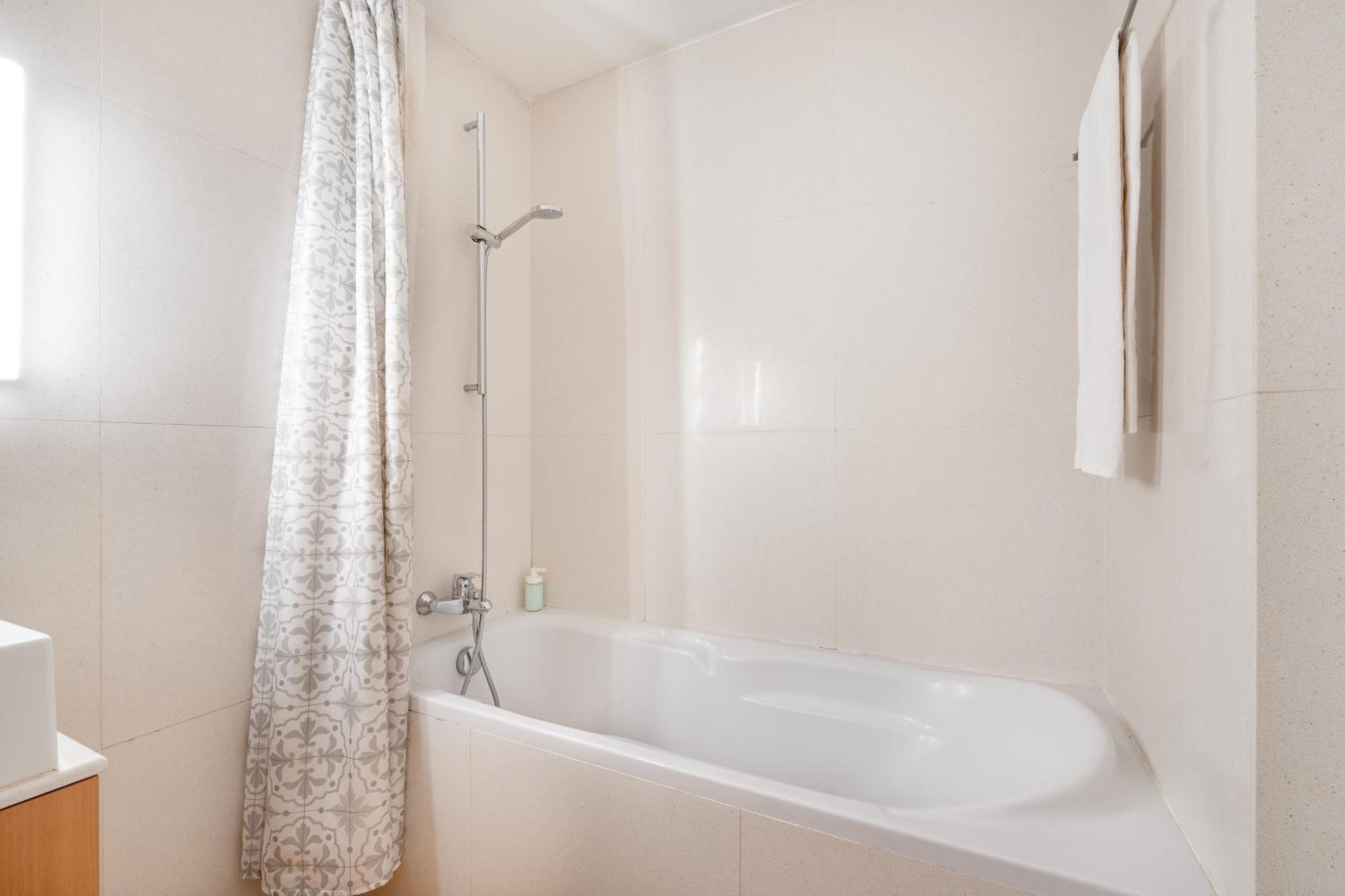 Viva Stadium Residence Studios Порту Экстерьер фото
